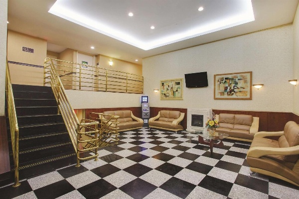 La Quinta Inn by Wyndham Queens (New York City) image 6